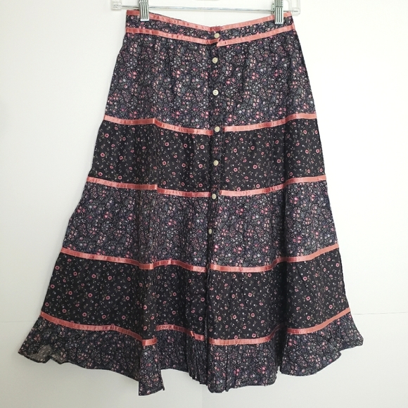 Vintage Gunne Sax Black Floral Print Skirt - Picture 14 of 14